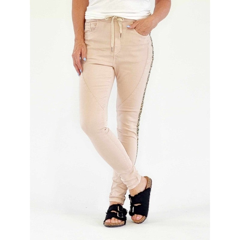 Joggerit pantteri raidalla sivuilla ,nude rosa